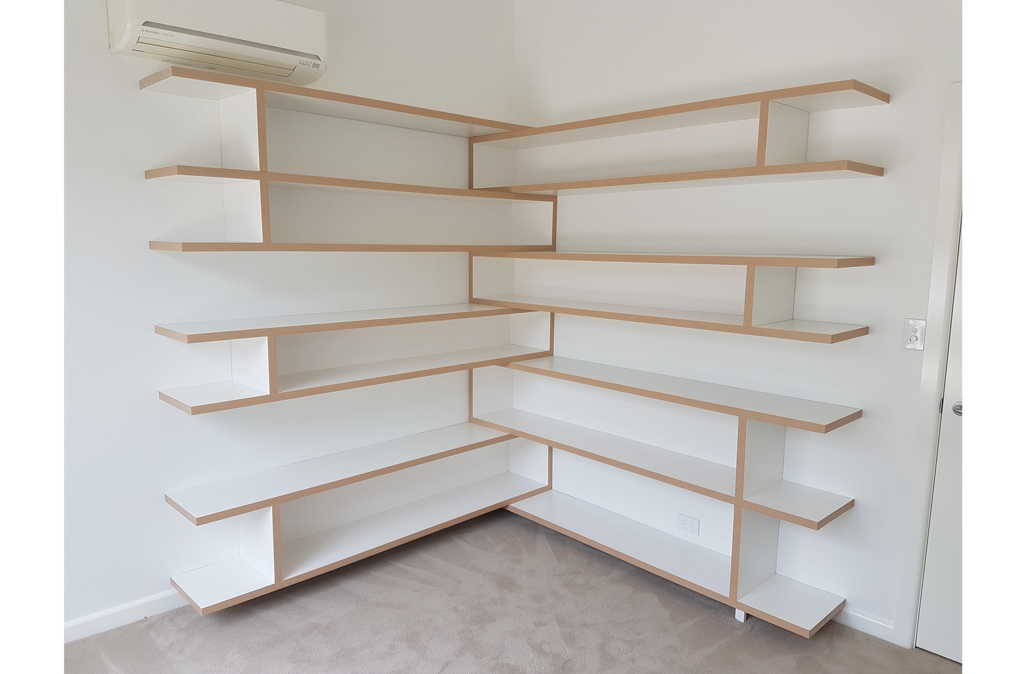 Book shelf Carlton books Edging tape Contrast edging Carlton decoration Wool carpet Woollen carpet Modern bookshelf