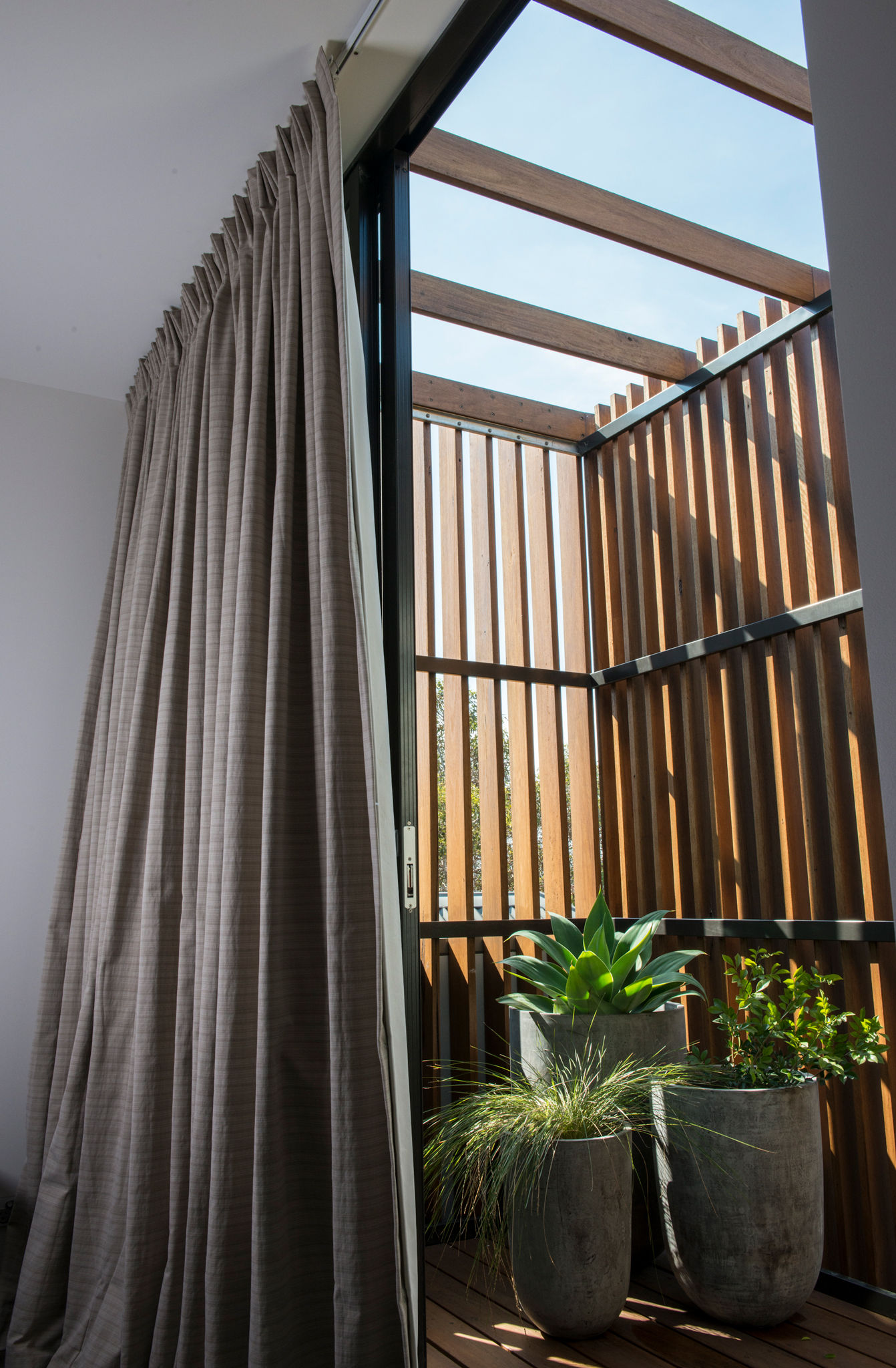 natasha_walker_interiors_timeless_interior_design_melbourne_elwood_middle_park_handcrafted_craftsman_customised_curtains_19