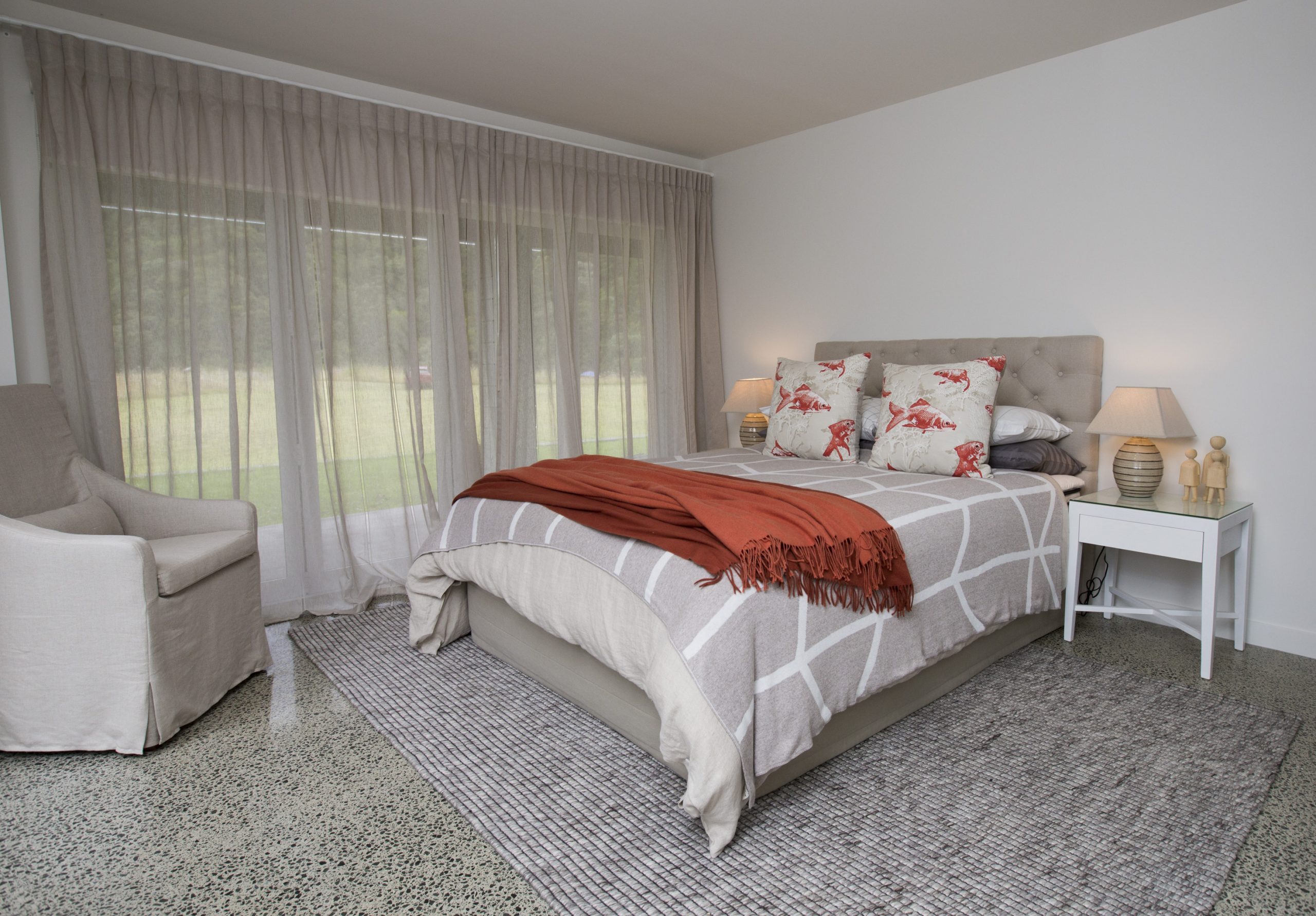 Timeless bedroom interior design by Natasha Walker Interiors at Sorrento Beach House, Melbourne