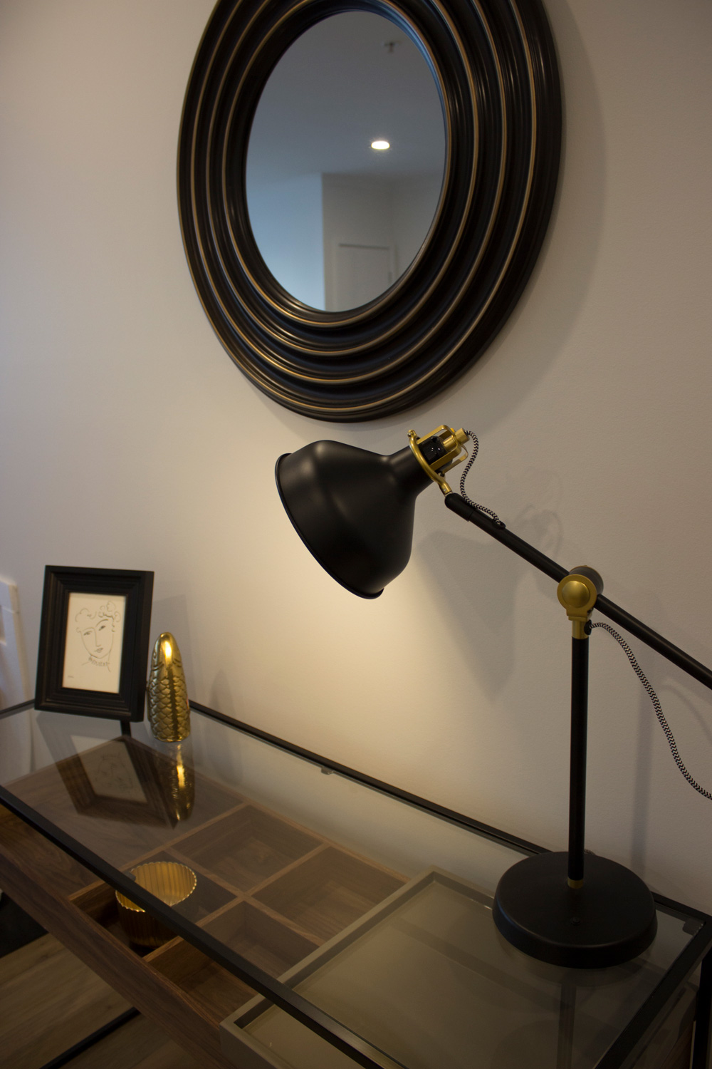 How to interior decorate How to design an apartment Home office interior design