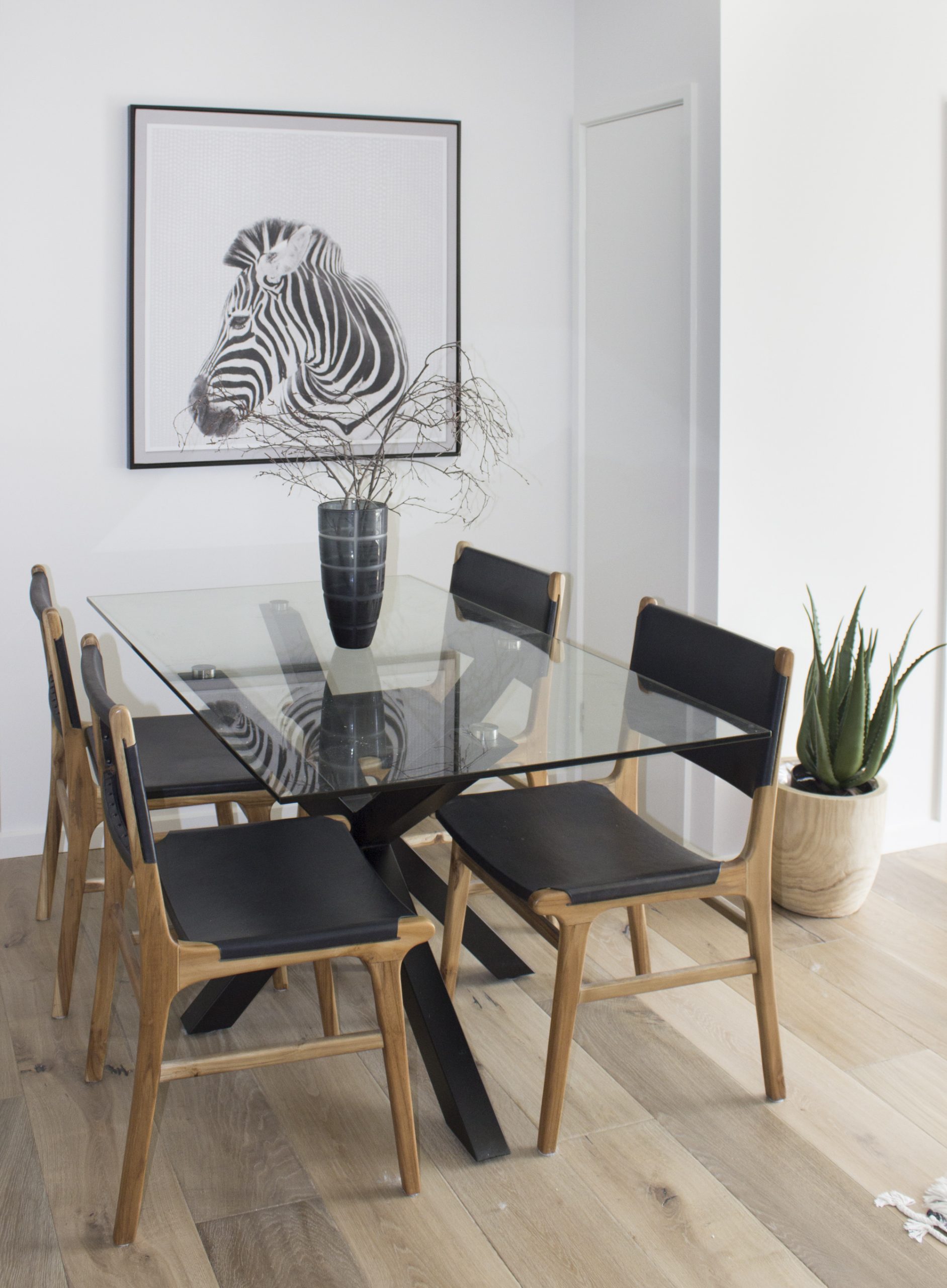 Dining table and chairs for small spaces Apartment Living Glass Dining table La forma dining table Arya Dining Table Arya Wide timber boards No rug under dining tables Apartment renovations Top Australian designers Apartment interior designers near me Grazia and co