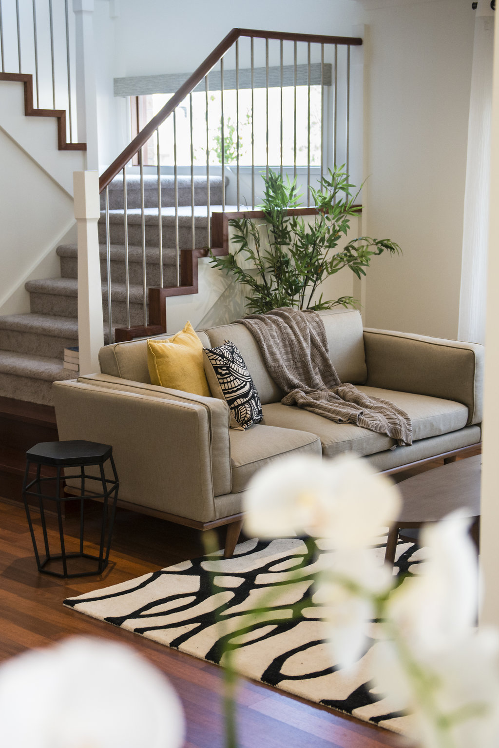 natasha_walker_interiors_timeless_interior_design_melbourne_elwood_point_coook_home_stylish_modern_living_Loounge_room_stairs_8