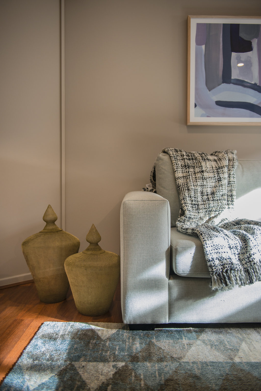 natasha_walker_interiors_timeless_interior_design_melbourne_elwood_point_coook_home_stylish_modern_living_tv_room_10